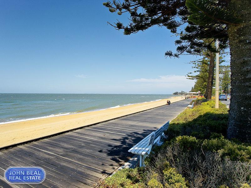 Beachside Holiday Home Redcliffe Exterior photo